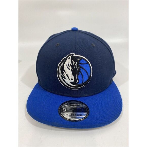 9Fifty New Era Dallas Mavericks Two Tone SnapBack Cap Hat Blue Navy - Picture 1 of 10